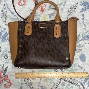 Michael Kors Crossbody